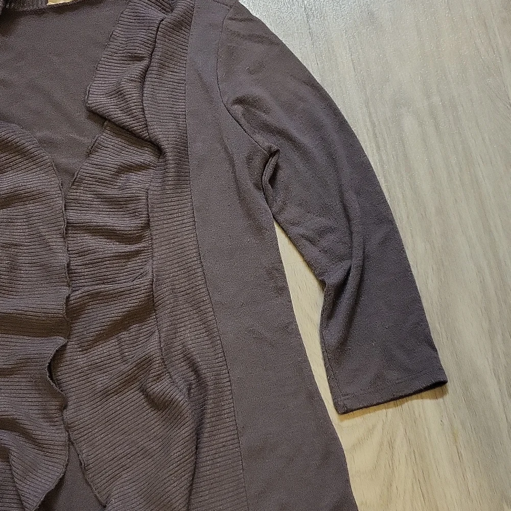 Thread sweater - Picture 3 of 5